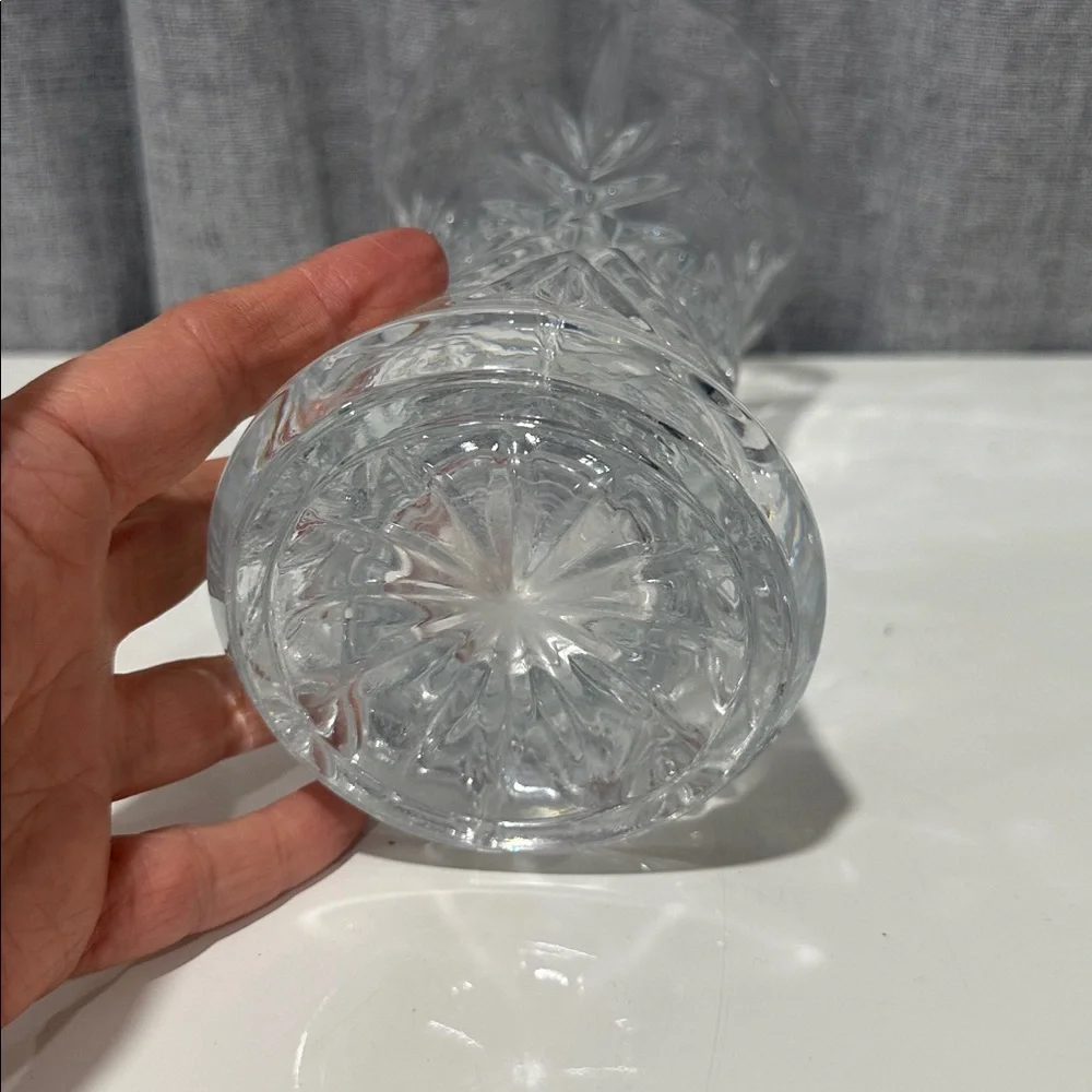 Vintage Elegant Crystal Vase. French cut masquerade pattern. 9.25”